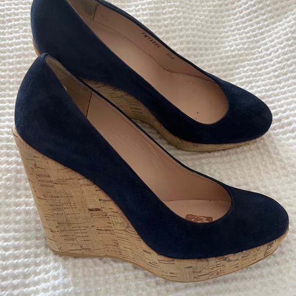 Stuart Weitzman Corkswoon Wedges Navy Suede Like New 9.5 - Picture 5 of 16